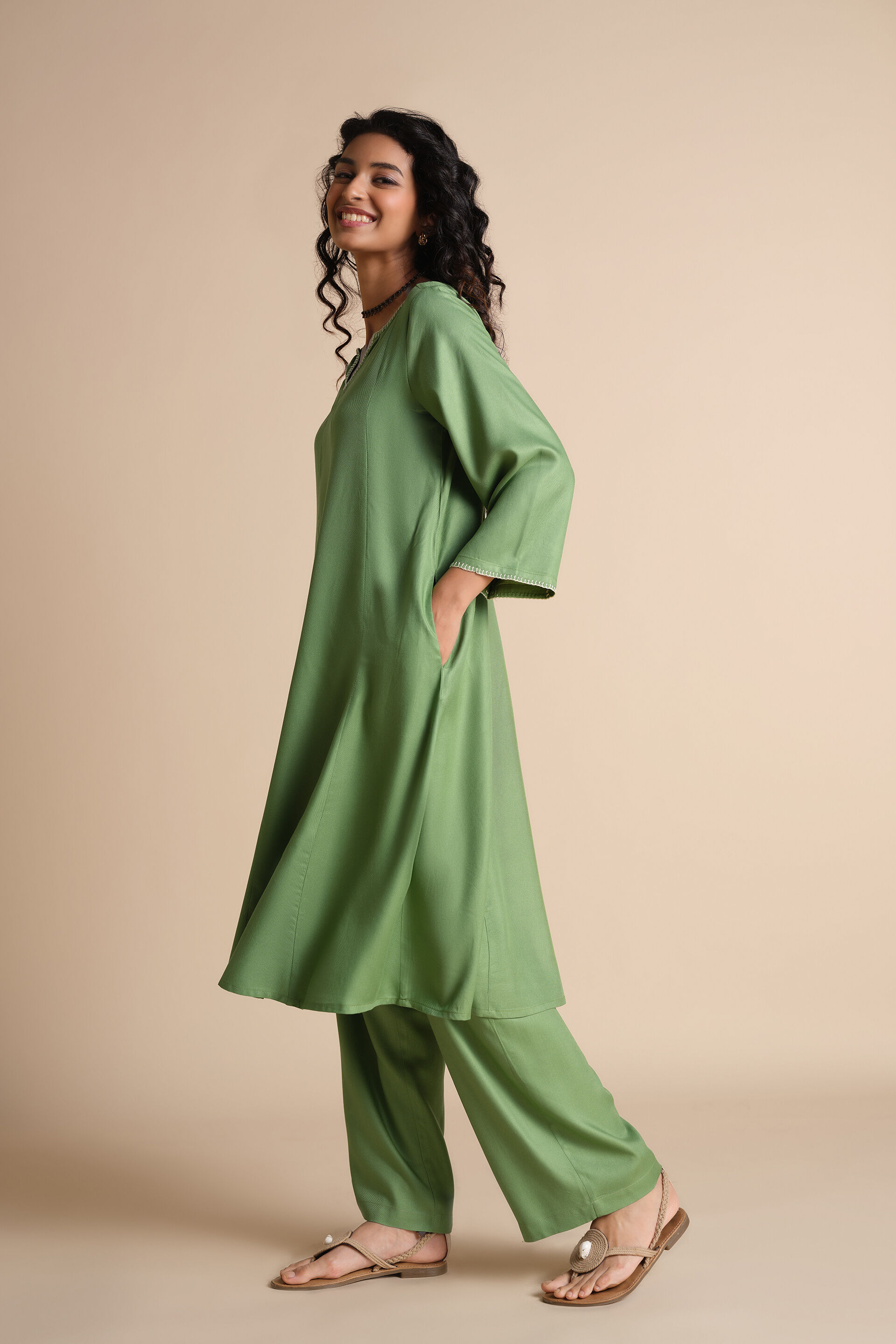 Kudrat Noor Kurta, Sage Green, image 3